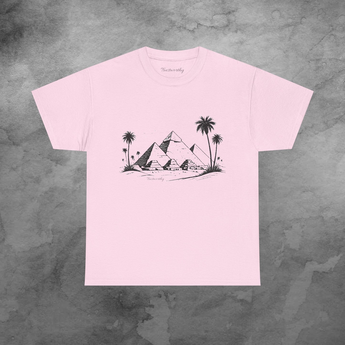 T-Shirt "Timeless Pyramids" 100 % Baumwolle