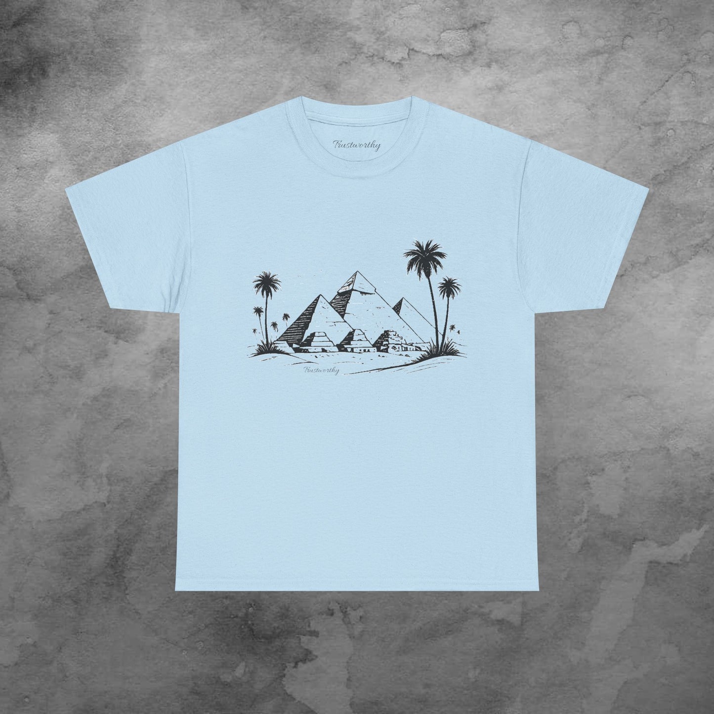 T-Shirt "Timeless Pyramids" 100 % Baumwolle