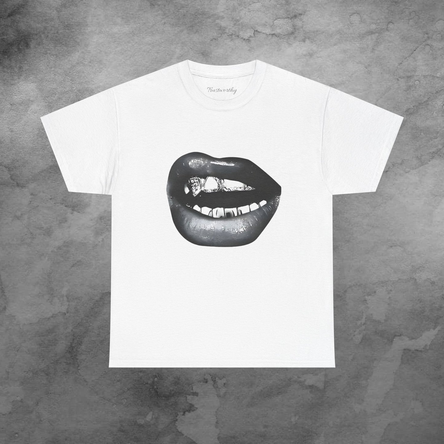 T-Shirt „Bold Lips“ 100 % Baumwolle